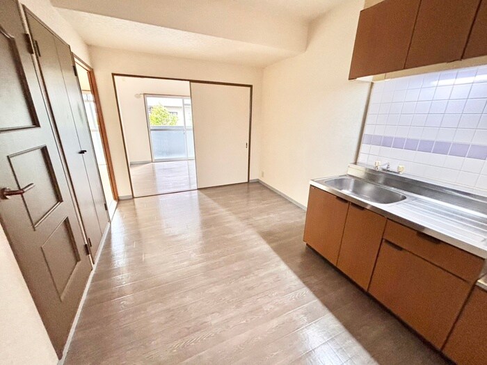 グランドヴィラ香里の物件内観写真