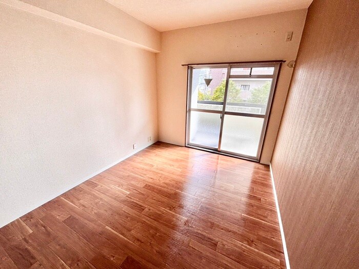 グランドヴィラ香里の物件内観写真