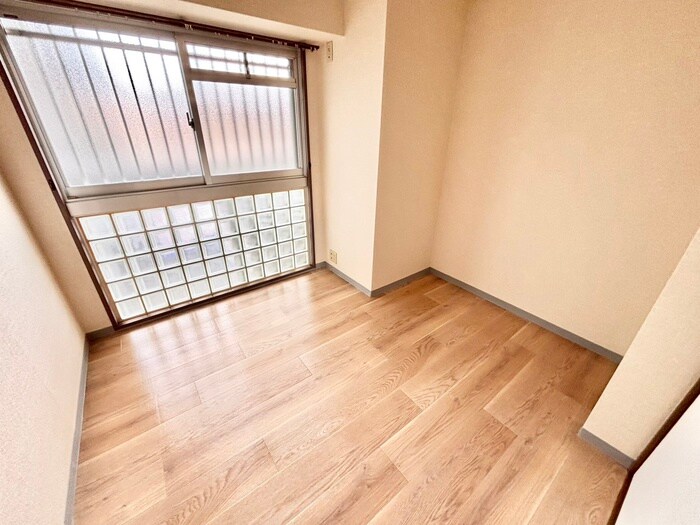 グランドヴィラ香里の物件内観写真