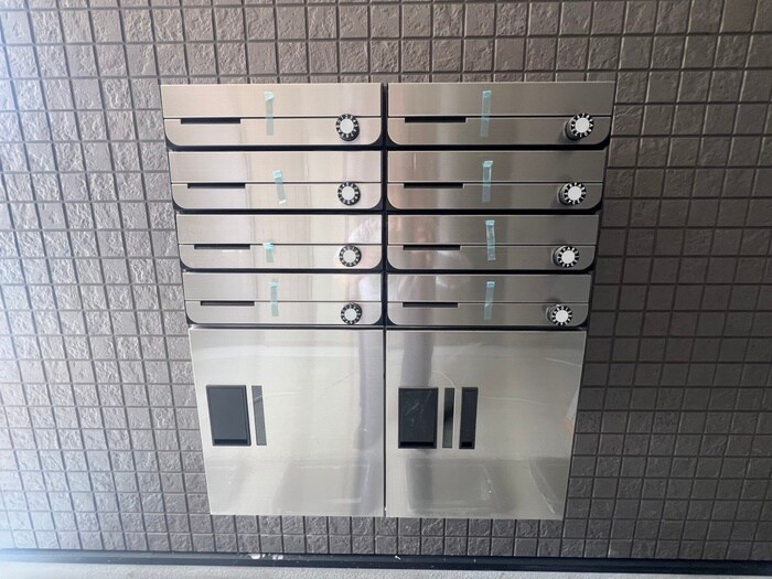 Chez・moi茨木市郡山の物件外観写真