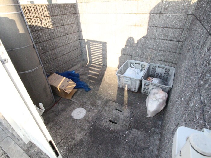 ７フロアハイツの物件外観写真