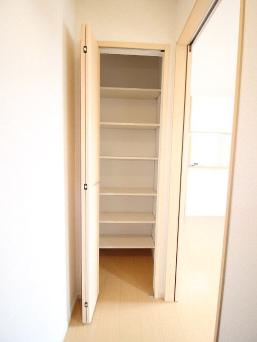 オリーブの物件内観写真