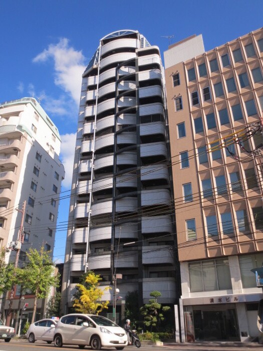 デ・リード河原町(606)の物件外観写真