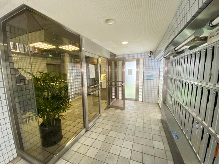 デ・リード河原町(606)の物件外観写真