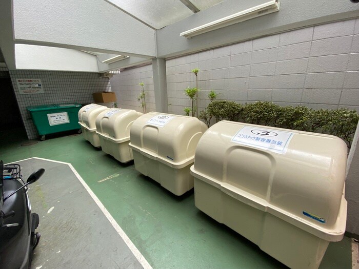 デ・リード河原町(606)の物件外観写真