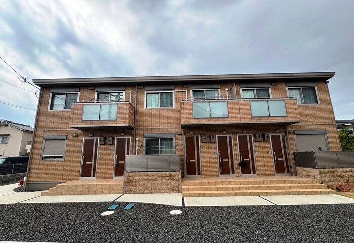 N-VILLAGEたかみの物件外観写真