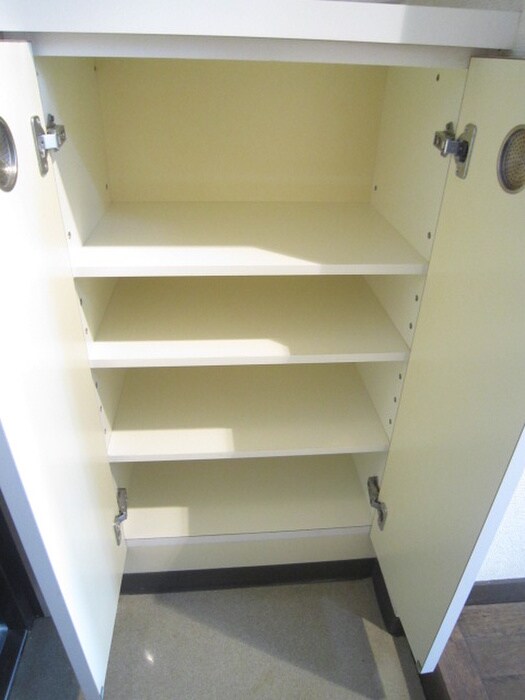 メイビ・Iの物件内観写真