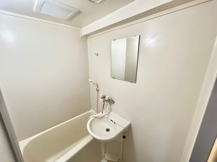 ヴィラパストラル２の物件内観写真