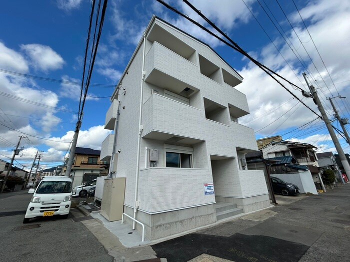 リッチライフ駒ヶ林２の物件外観写真