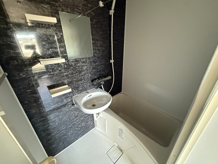 リッチライフ駒ヶ林２の物件内観写真