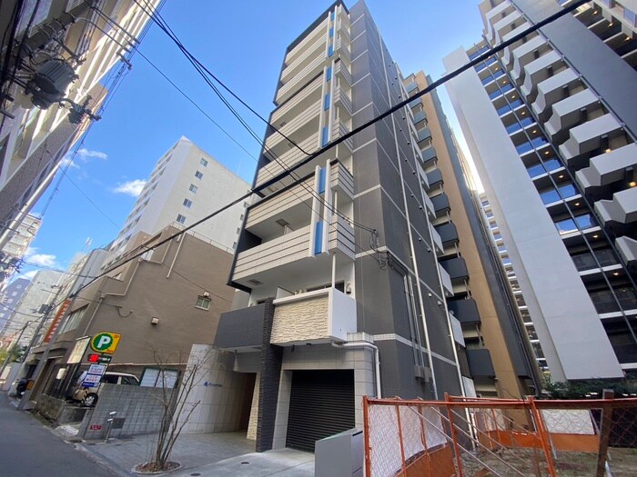 M:COURT靱公園の物件外観写真