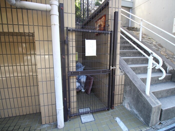 グリ－ンロ－タスⅡの物件外観写真