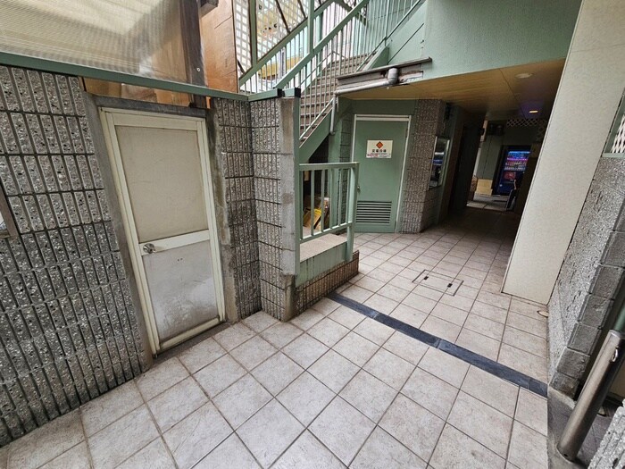 ｻﾝﾋﾟｱﾊｲﾂⅠの物件外観写真