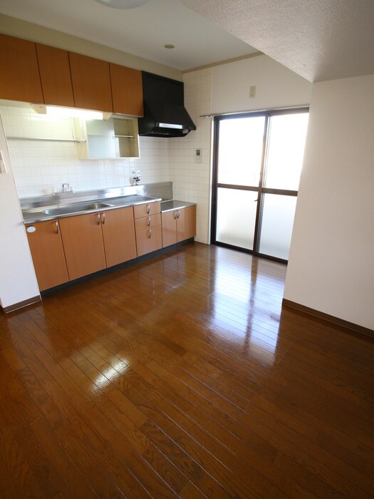 マンション雅２の物件内観写真