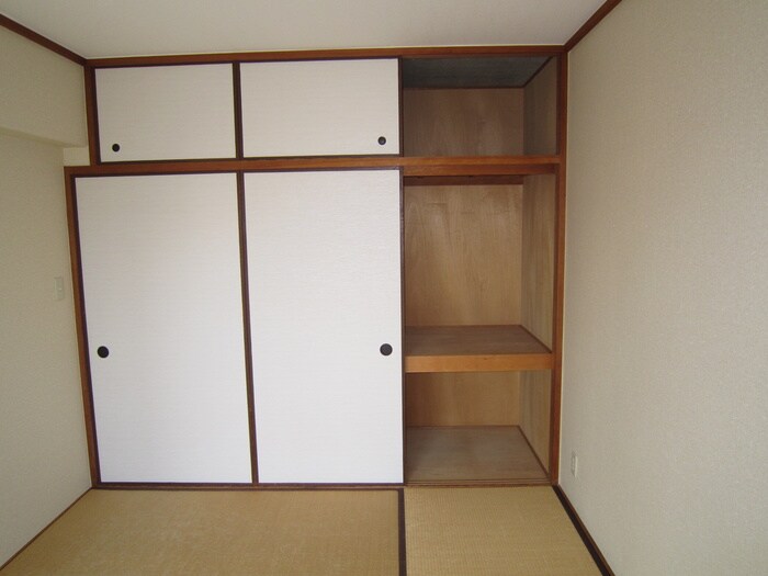 マンション雅２の物件内観写真