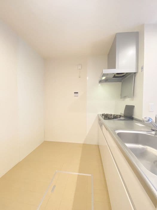 ロイヤルコントラーダの物件内観写真