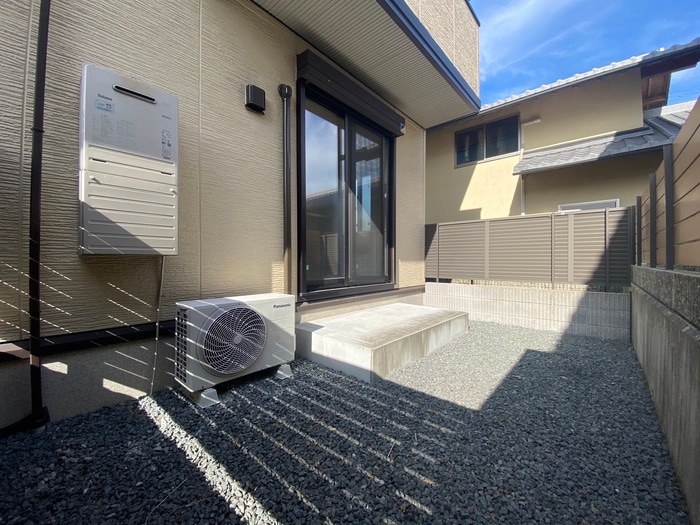 ロイヤルコントラーダの物件外観写真