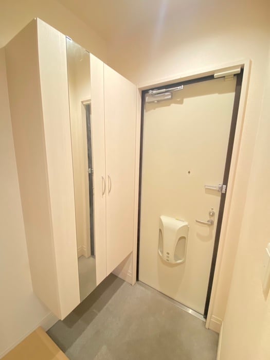 ロイヤルコントラーダの物件内観写真