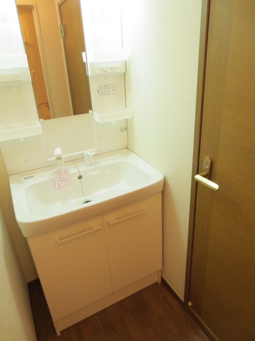 クレ－ル嵯峨の物件内観写真