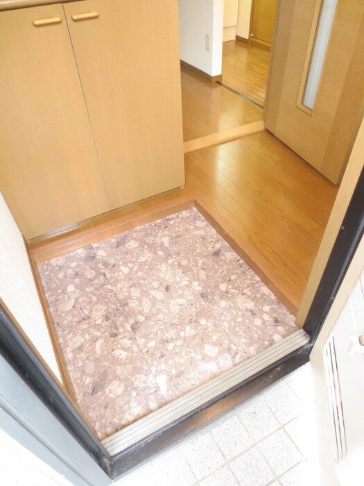 クレ－ル嵯峨の物件内観写真