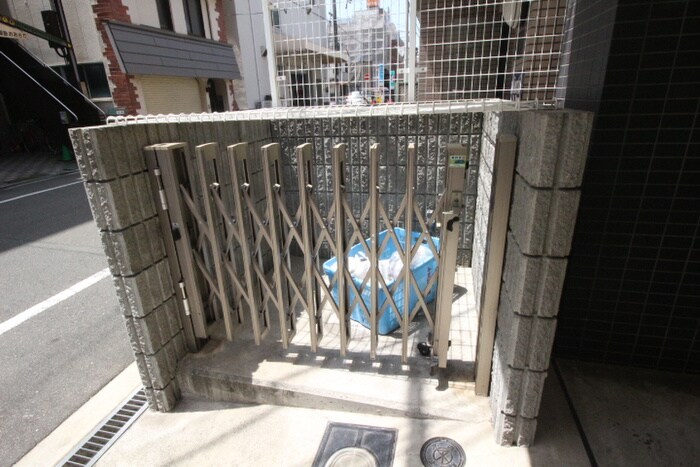 レジェンド・ＪＳの物件外観写真