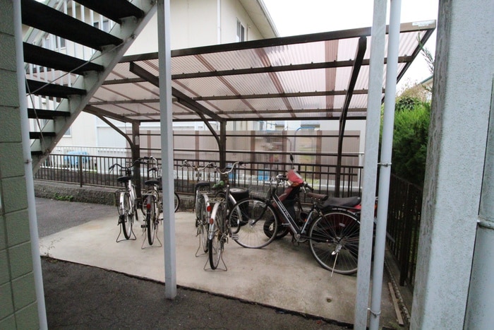 ジュノス唐崎の物件外観写真