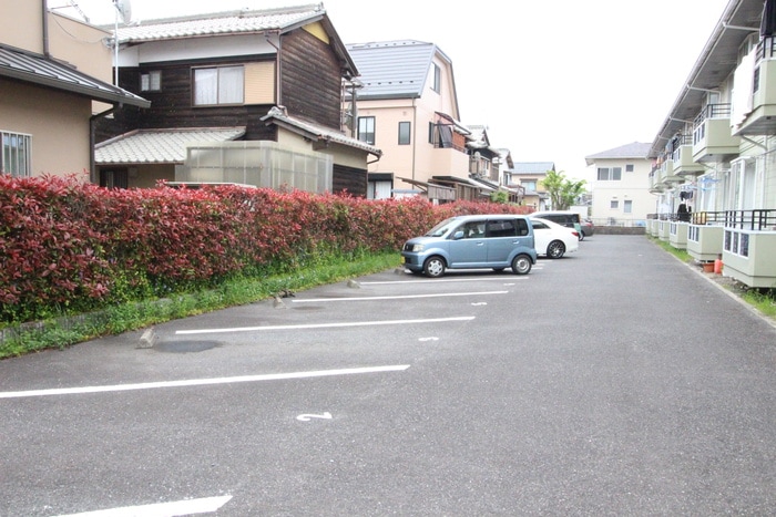 ジュノス唐崎の物件外観写真