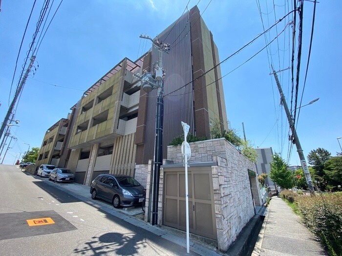 プリモアトーレの物件外観写真