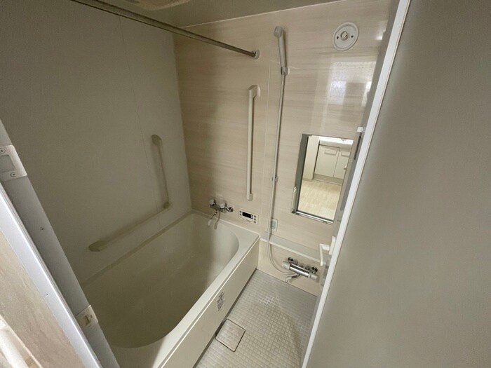 ラ･ファミリア山坂の物件内観写真