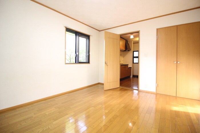 メゾン小百合園の物件内観写真
