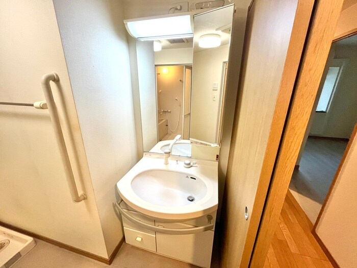 マリナージュ芦屋（２１５）の物件内観写真