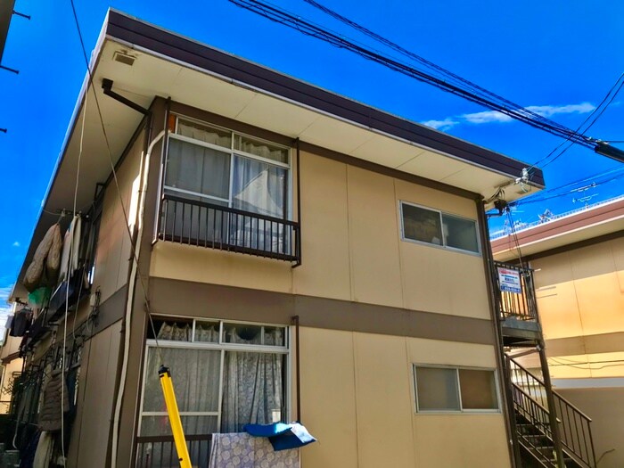 めぐみハイツ南棟の物件外観写真