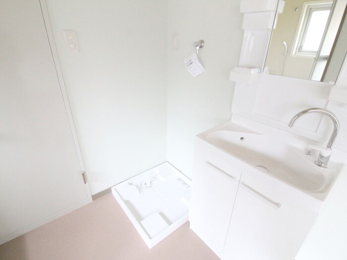 めぐみハイツ南棟の物件内観写真