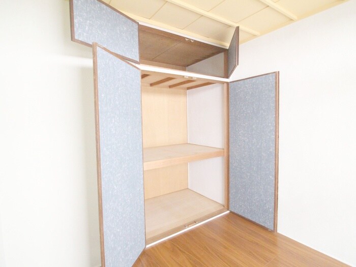 めぐみハイツ南棟の物件内観写真