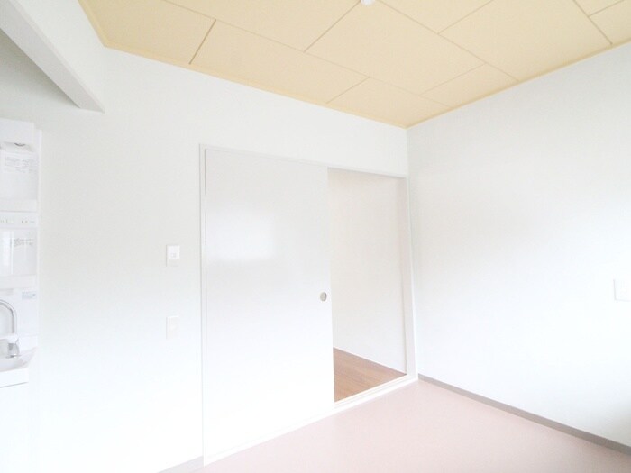 めぐみハイツ南棟の物件内観写真