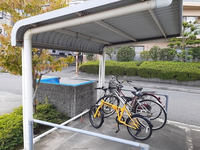 シュテルン星田の物件外観写真