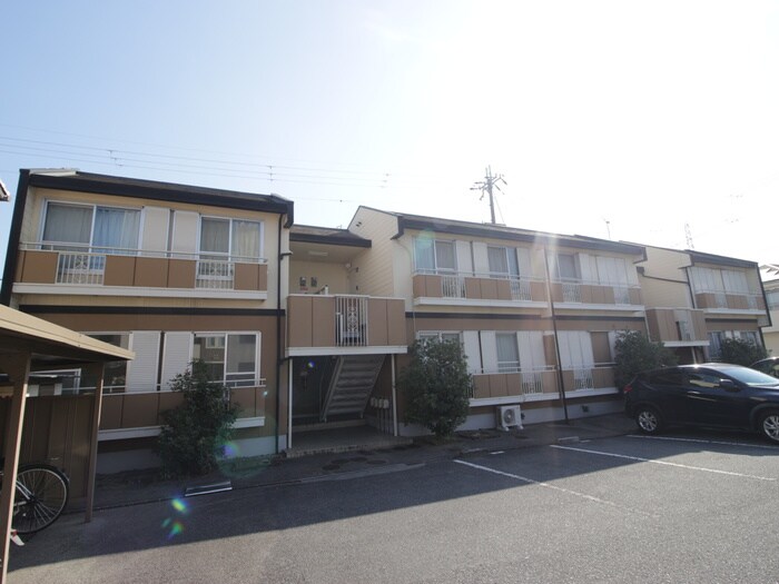 タウニィ・尾上の物件外観写真