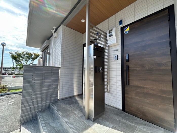 プティ・パレの物件外観写真