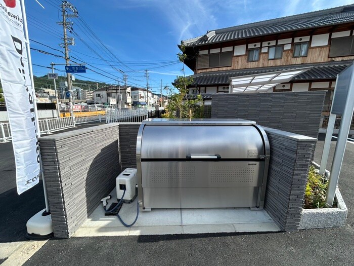 プティ・パレの物件外観写真