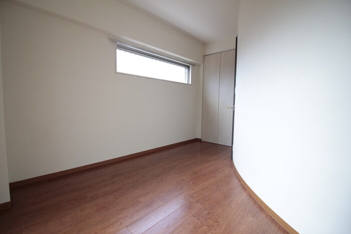 ラディエ南武庫之荘Ⅲの物件内観写真