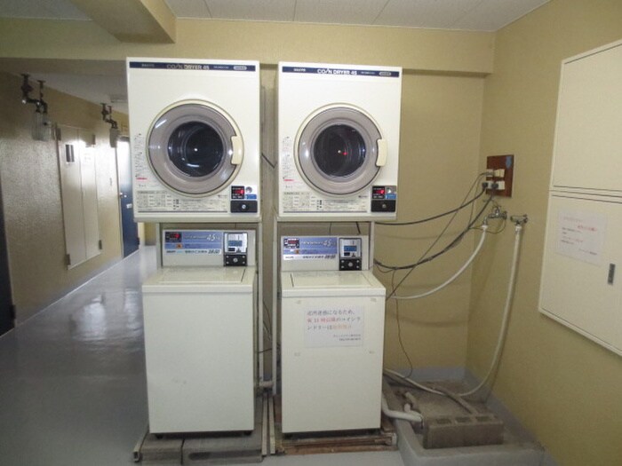 サニーパレス神陵台の物件外観写真