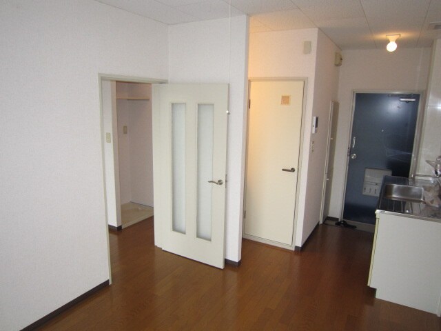 サニーパレス神陵台の物件内観写真