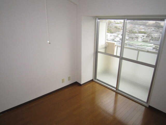 サニーパレス神陵台の物件内観写真