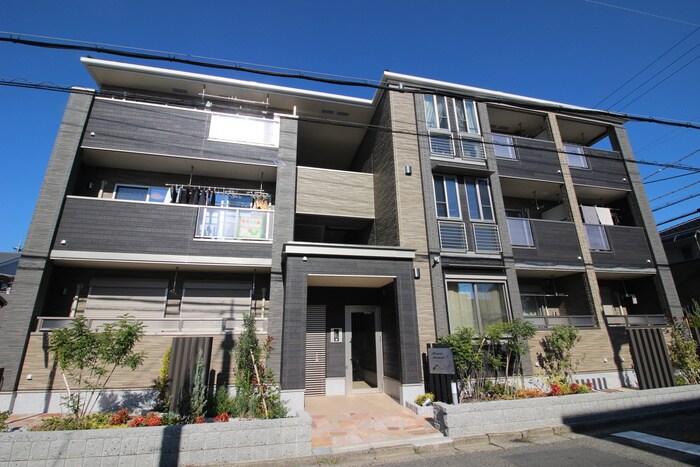 メゾン　エインシェント７の物件外観写真