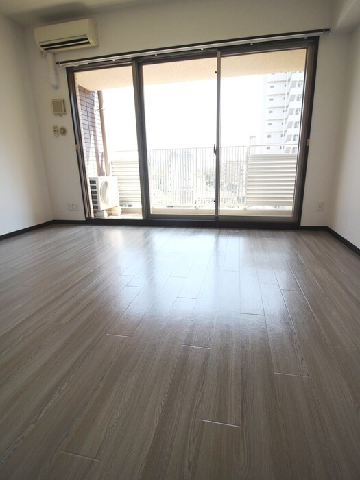 アーバンフラッツ西中島の物件内観写真