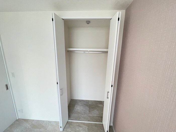 クレール西多聞通の物件内観写真