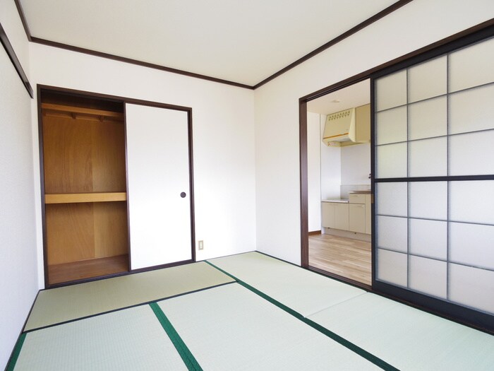 海の子ハイツ桃山の物件内観写真