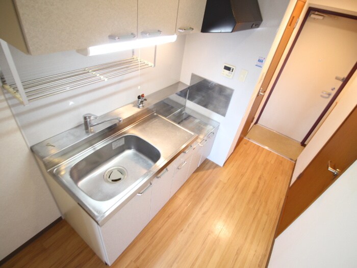 スト－クハウスの物件内観写真