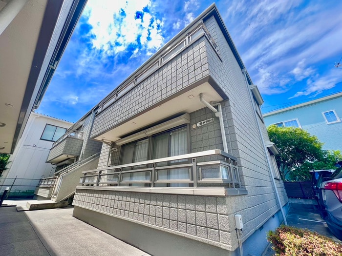 メゾン・ド・エムシステムの物件外観写真