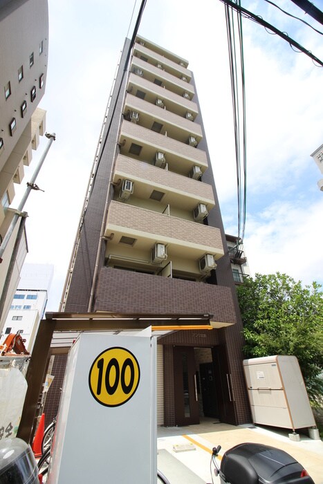 アンリ北詰の物件外観写真